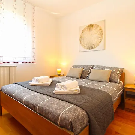 Διαμέρισμα Suzana 2384