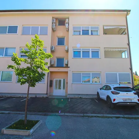 Διαμέρισμα Suzana 2384